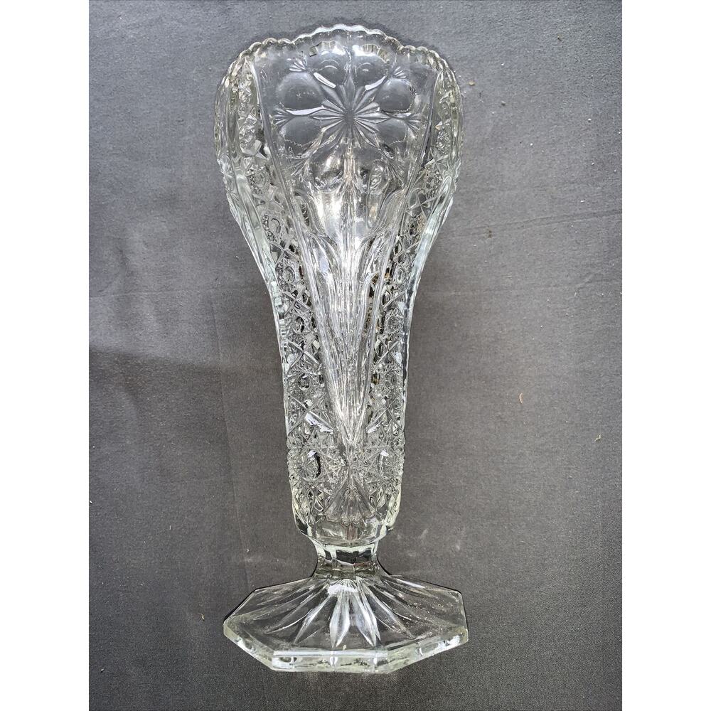 Imperial Glass LA ROCHELLE Vase Hob star Cosmos Flower 8 1/4”